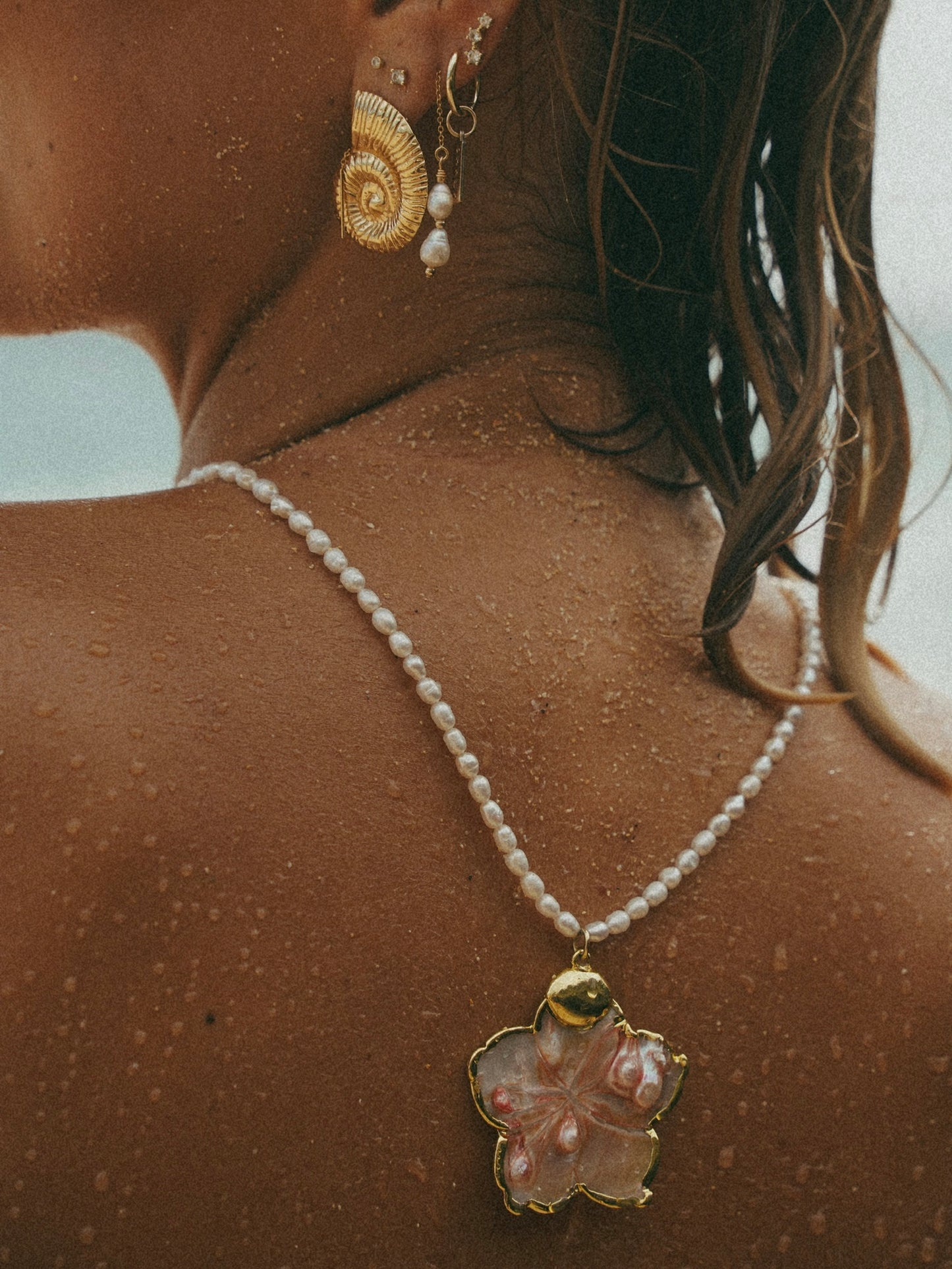 Hibiscus Necklace