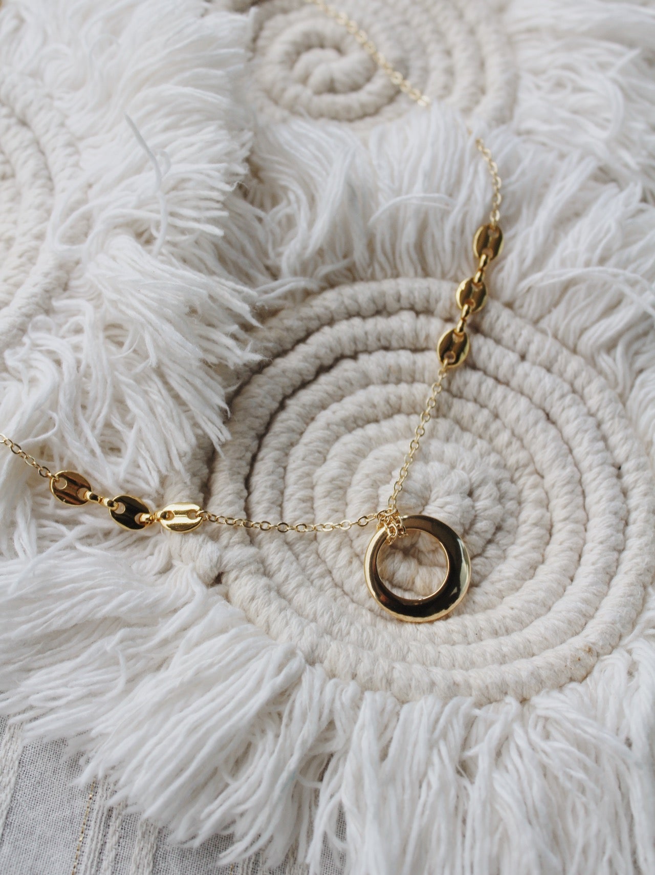Able Necklace