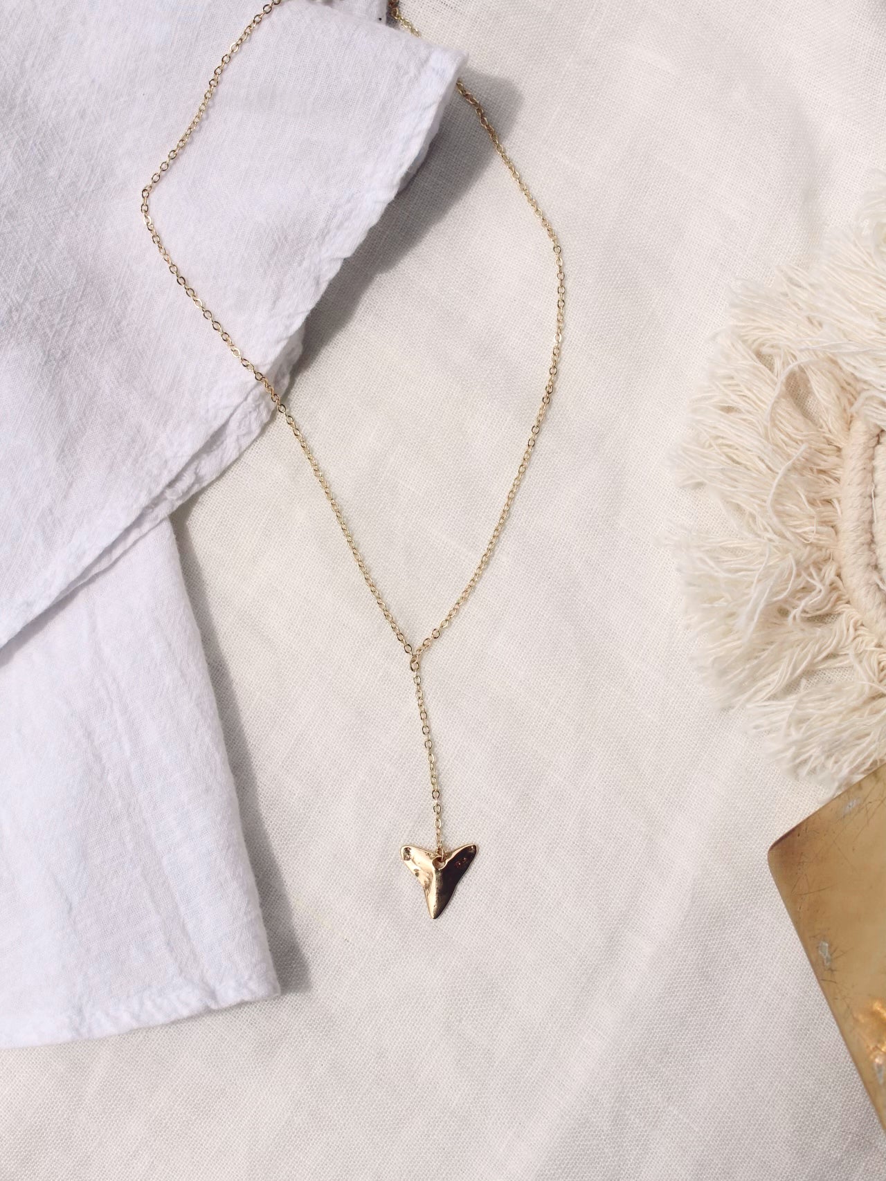 Shark Tooth Lariat