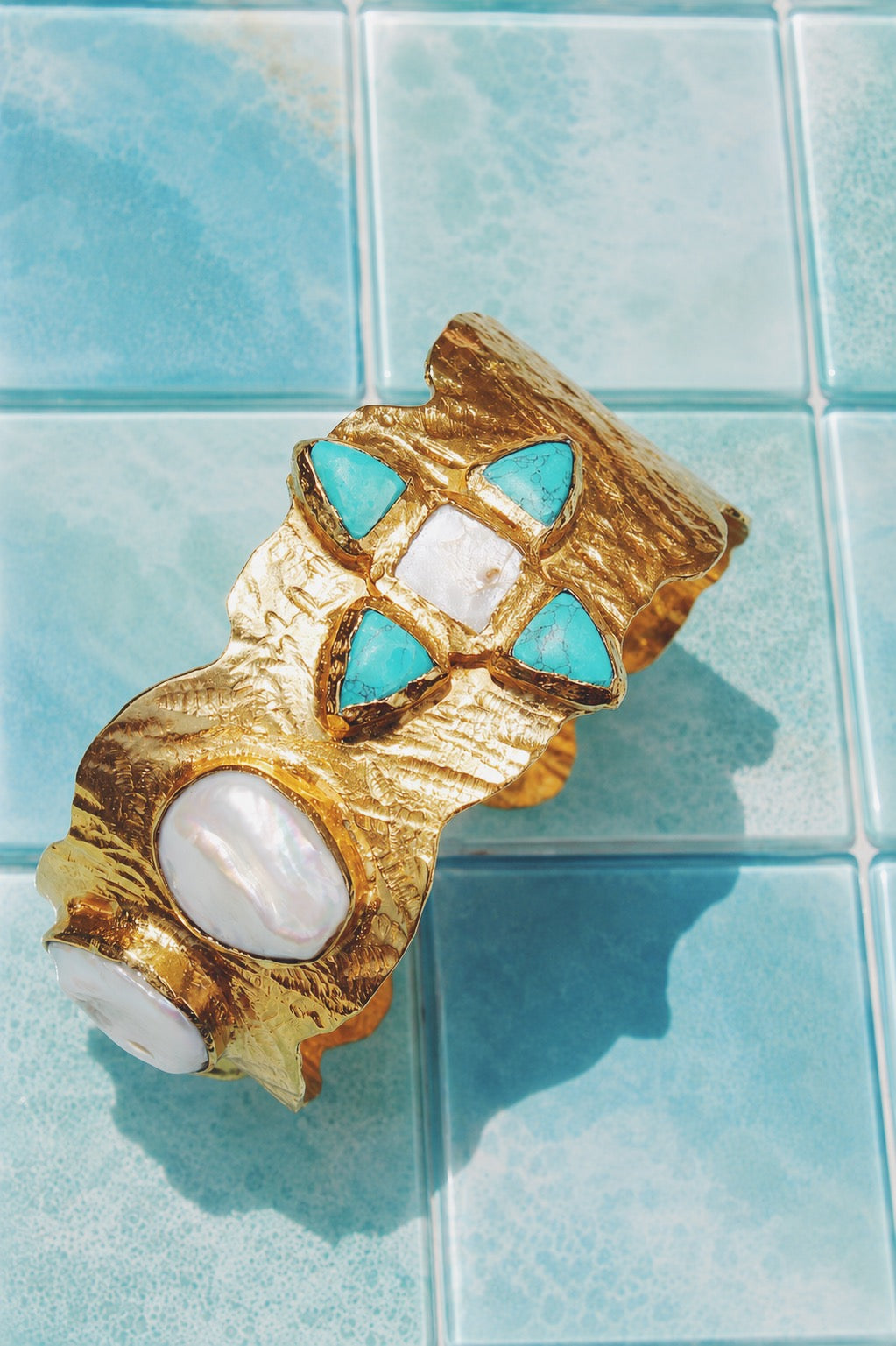 Isla Cross Cuff