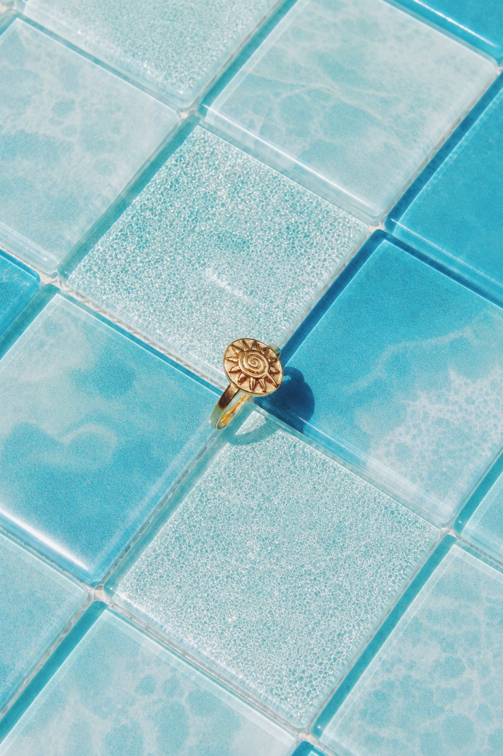 Noemi Ring