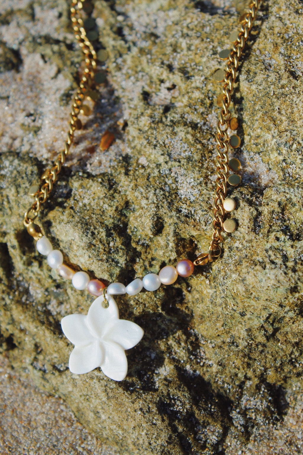 Roxy Necklace