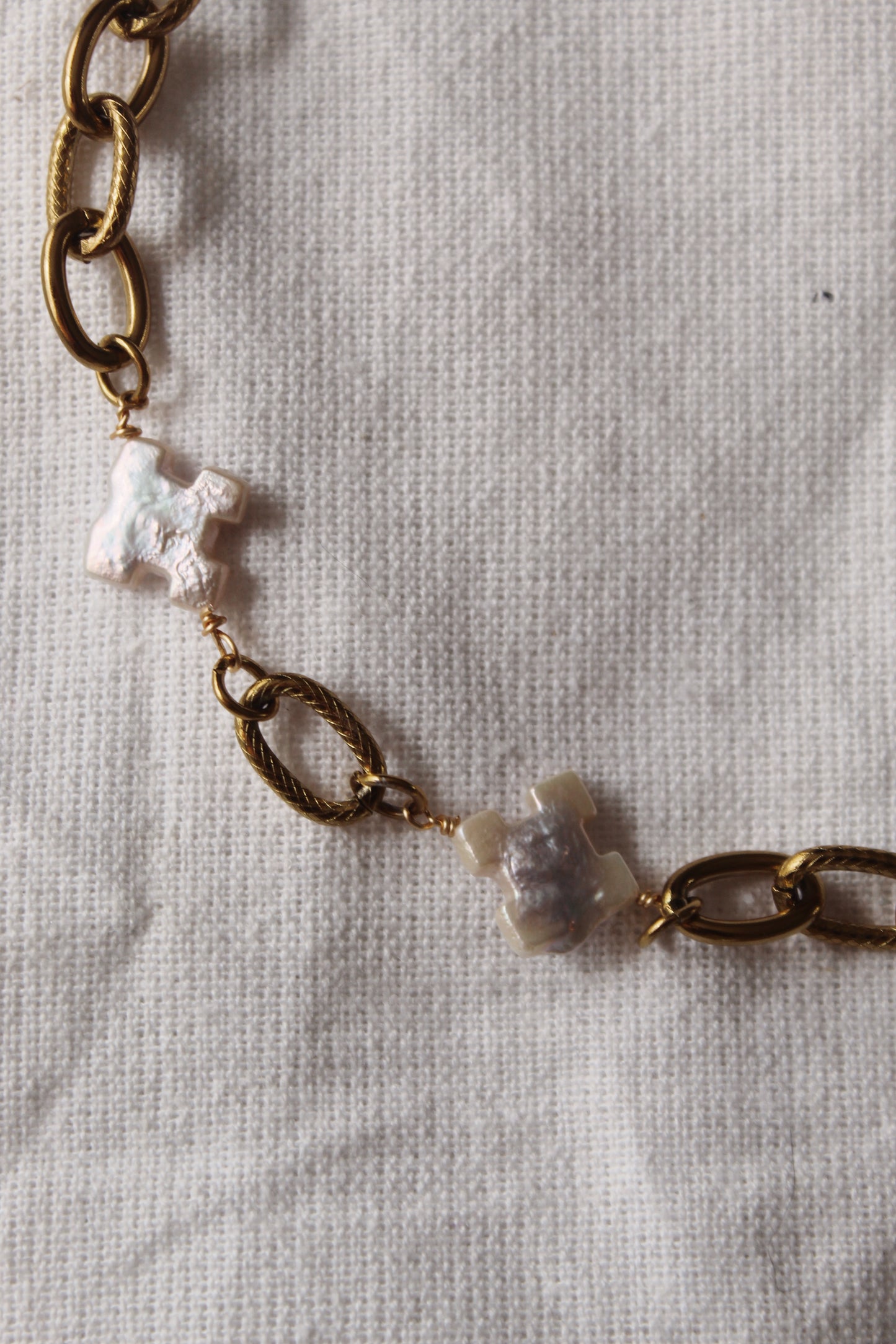 Omi Necklace
