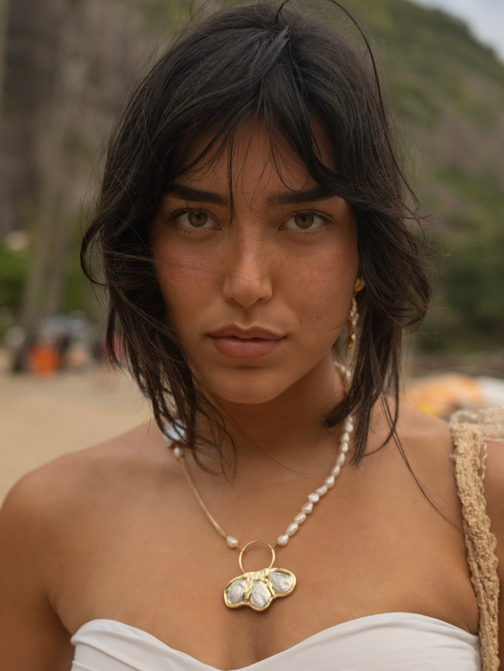 Onda Necklace