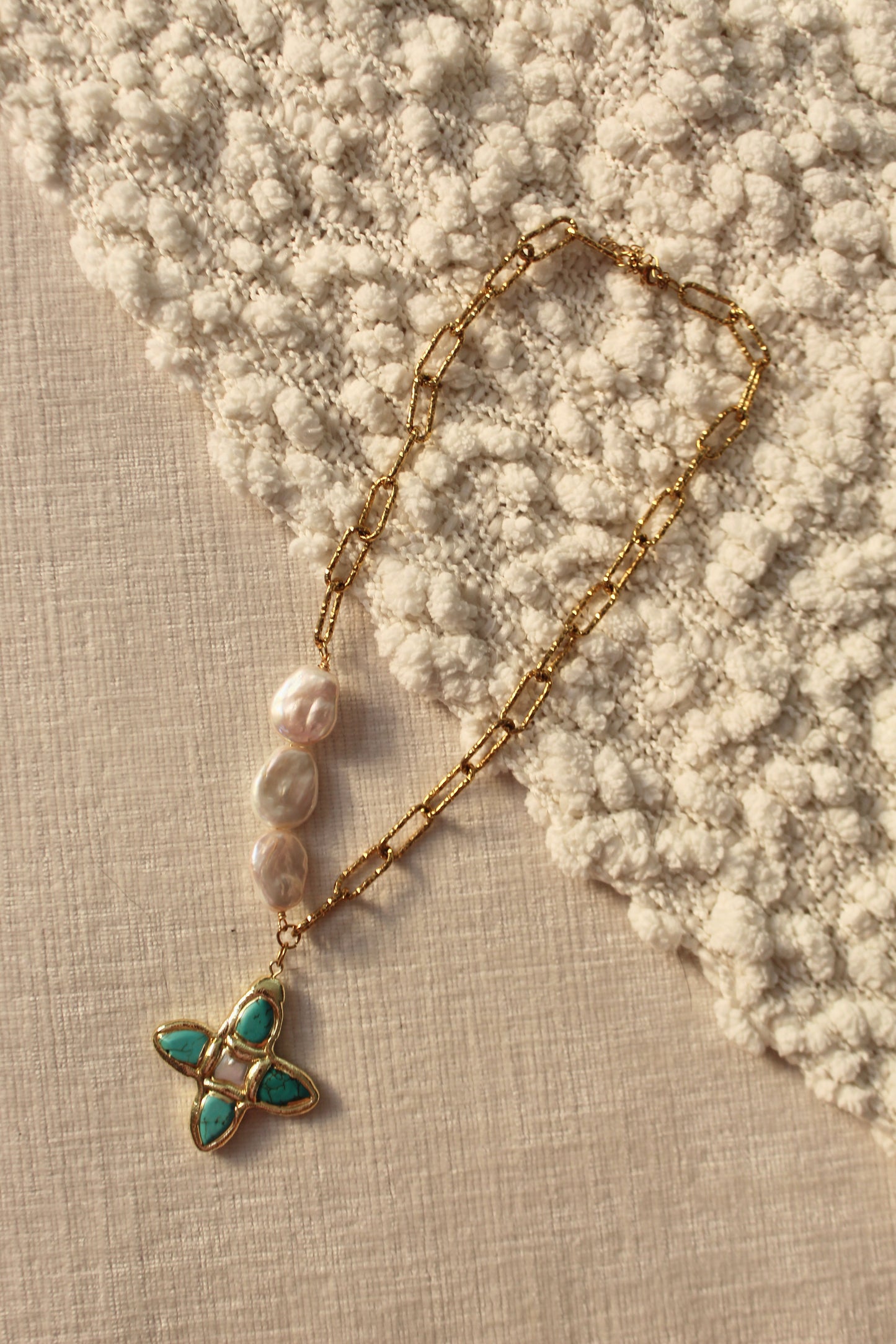 Isla Cross Necklace