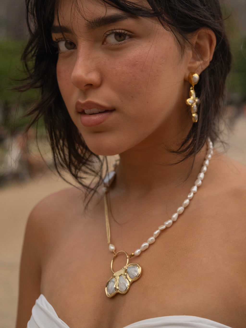 Onda Necklace