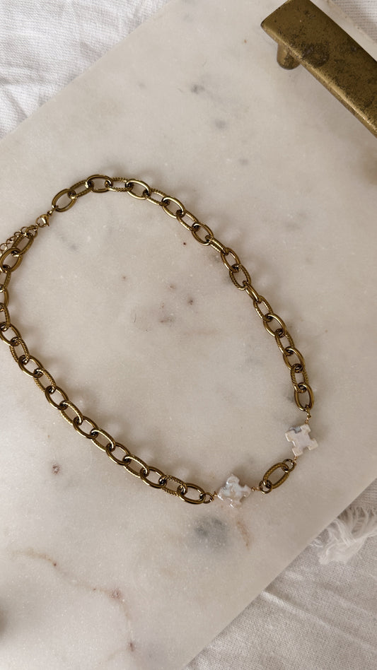 Omi Necklace