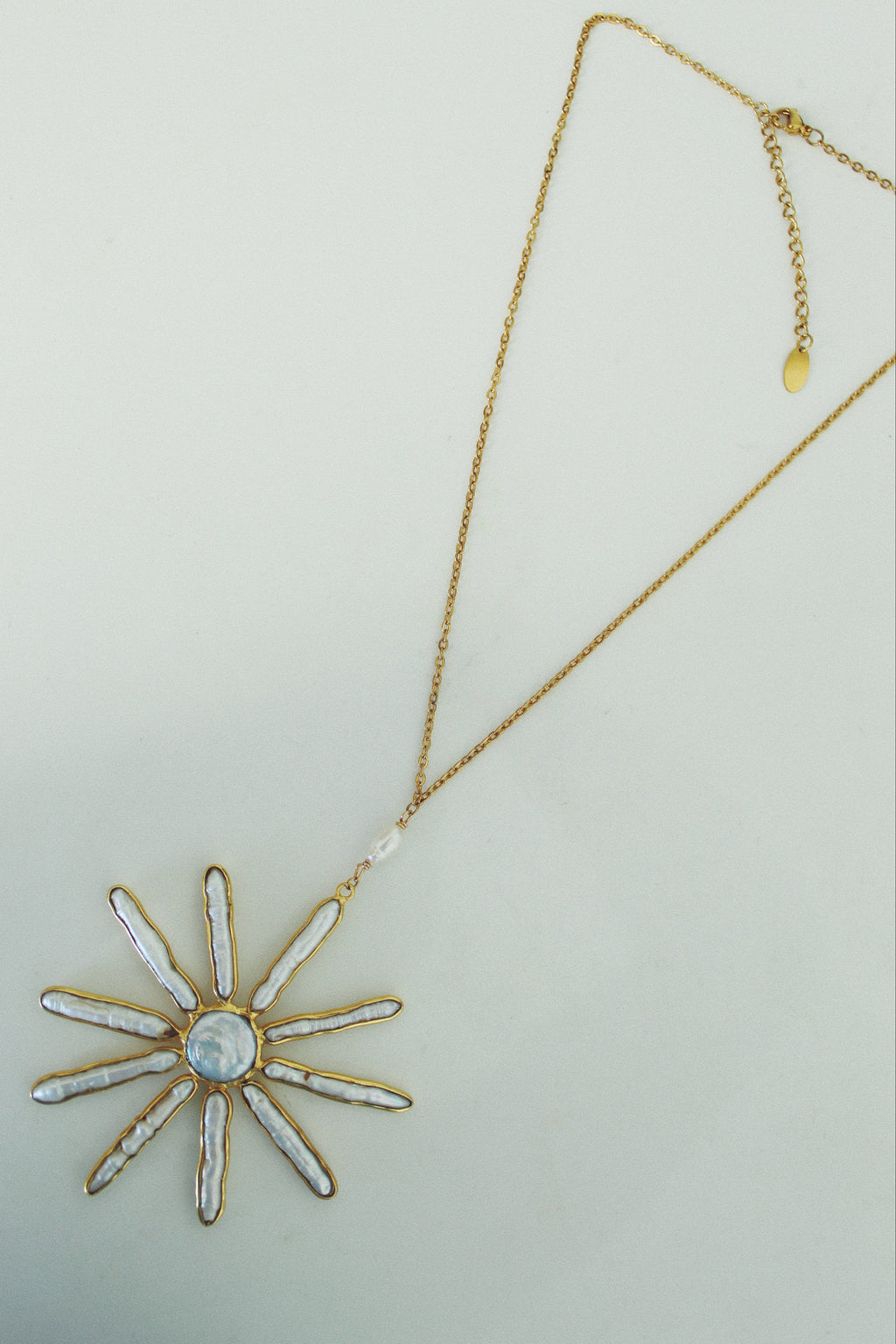 Rays Necklace