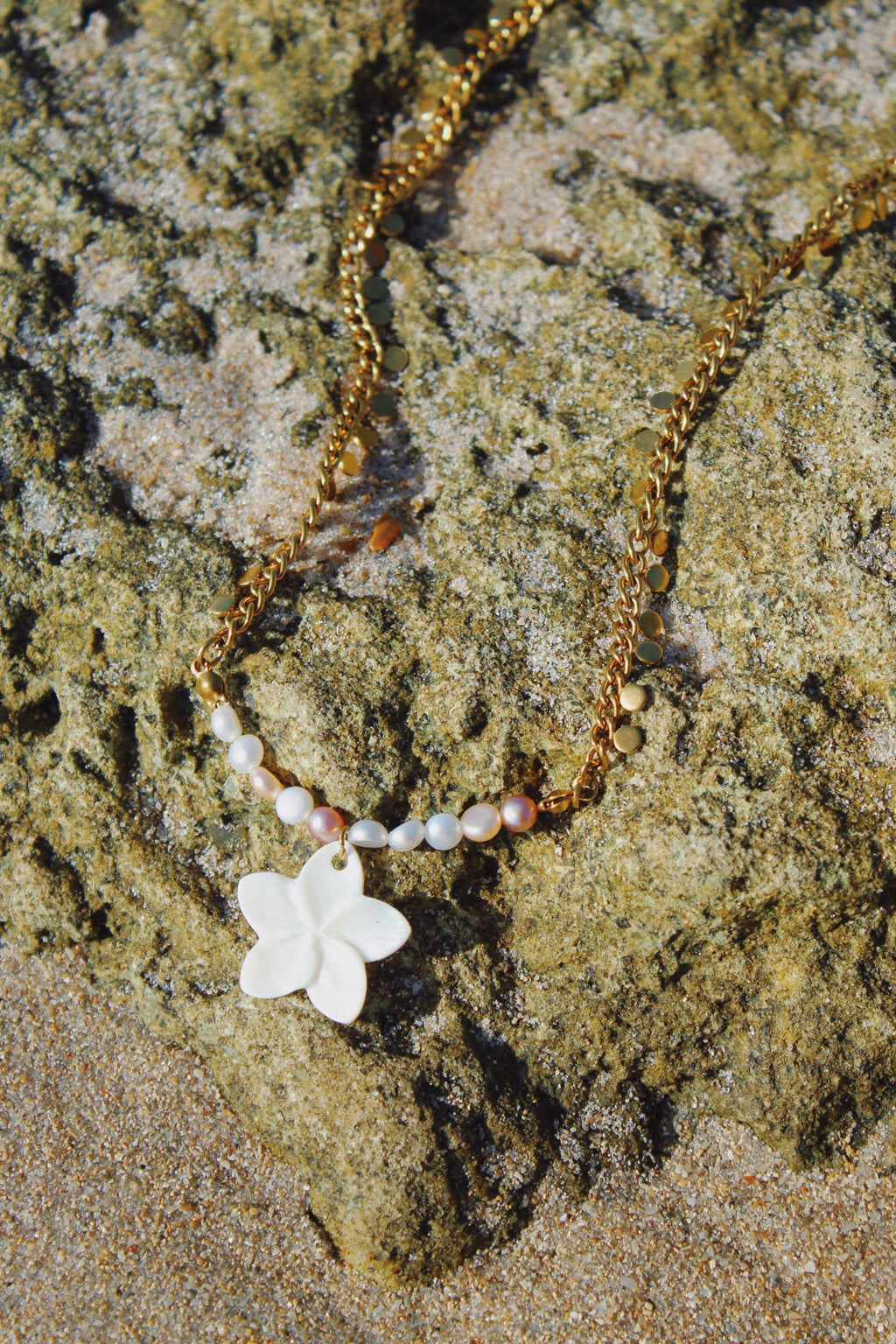 Roxy Necklace