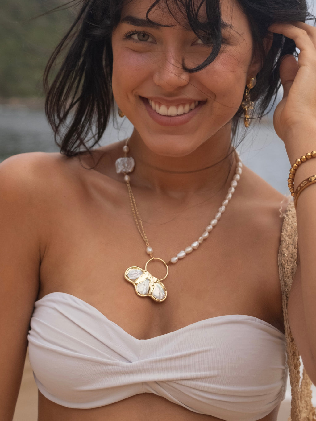 Onda Necklace