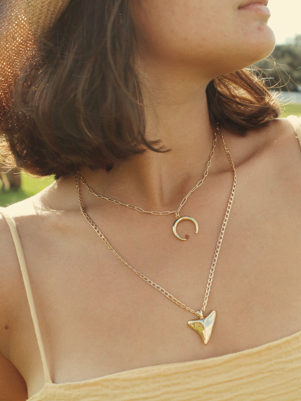 Gold shark hot sale tooth necklace